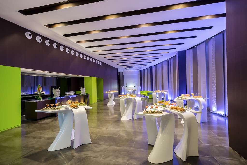 Hotel Barceló Málaga Facilidades foto